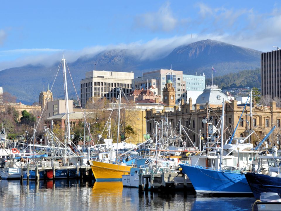 Hobart (Cambridge) city