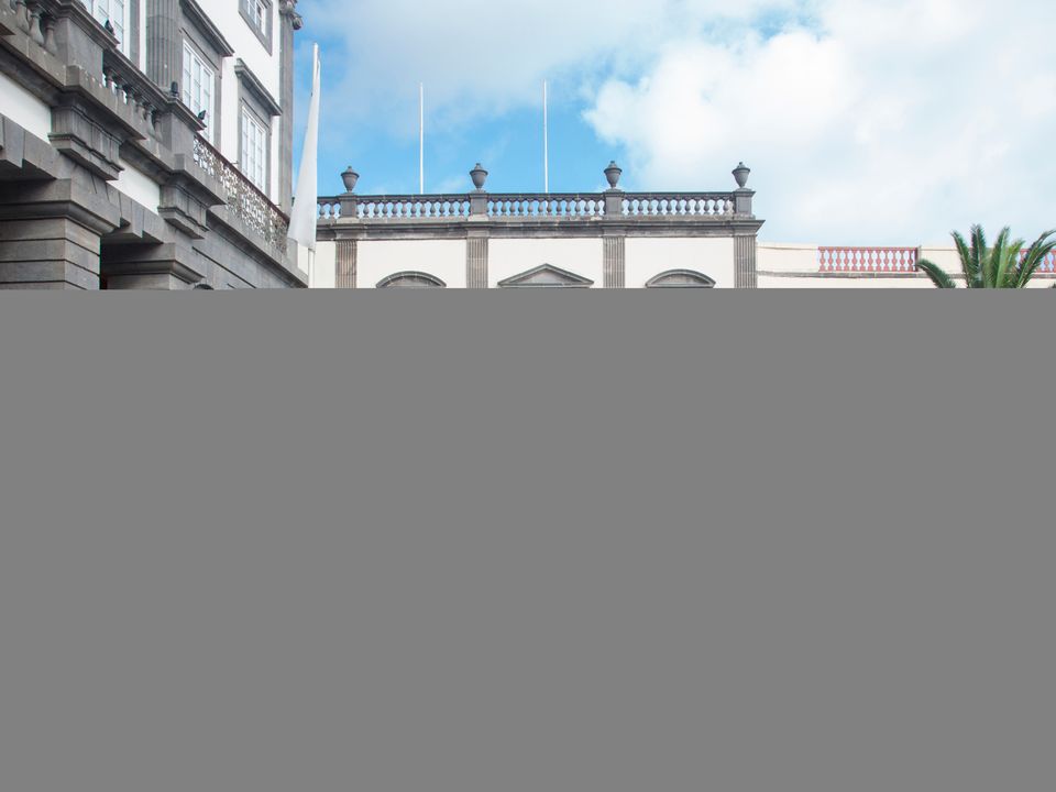 Santa Ana Island city